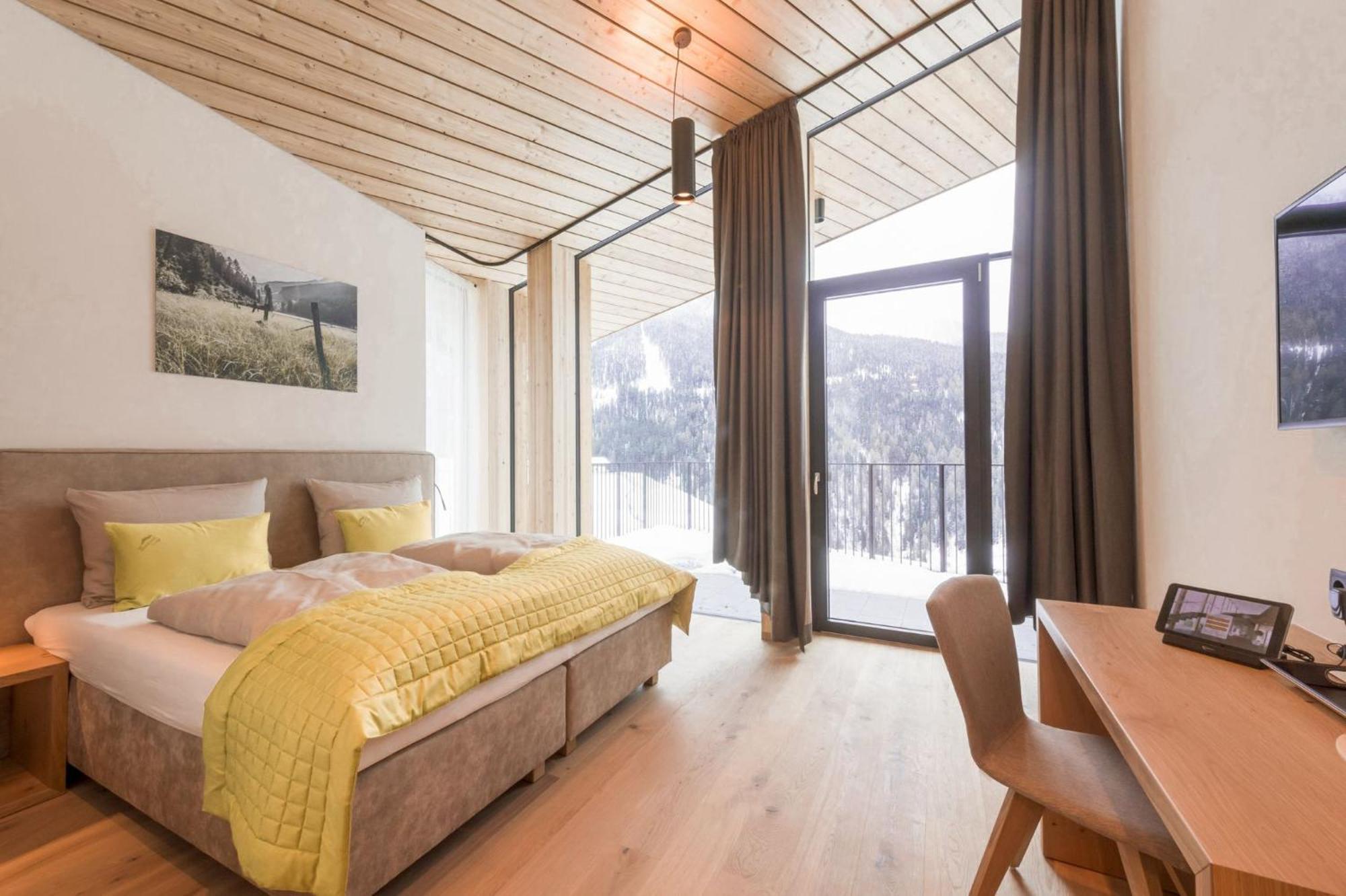 Hotel Panoramic Lotsch Sarentino Cameră foto